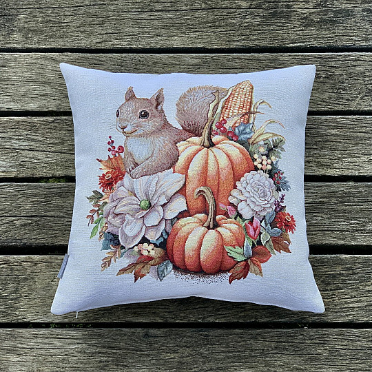 Tapestry pillowcase PUMPKIN AND SQUIRREL