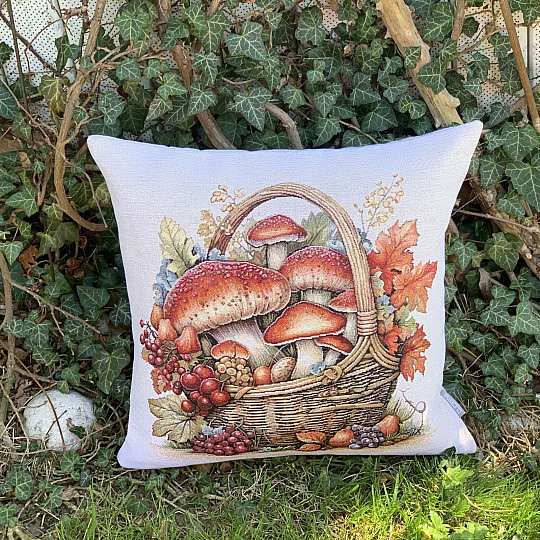 Tapestry pillowcase MUSHROOMS IN THE CART
