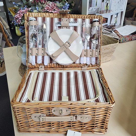 Picnic basket GARDEN brown stripe - brown for 2 people