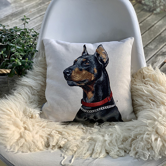 Tapestry pillow-case Doberman