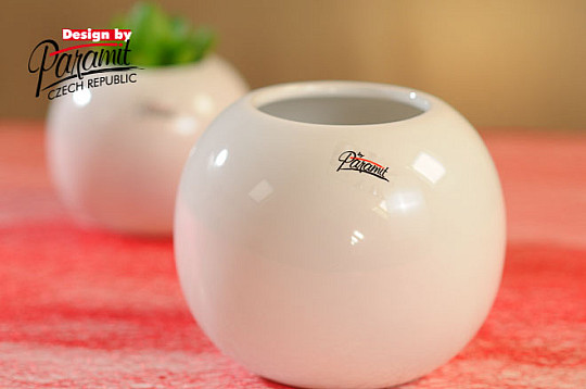 Vase Round white 10 cm