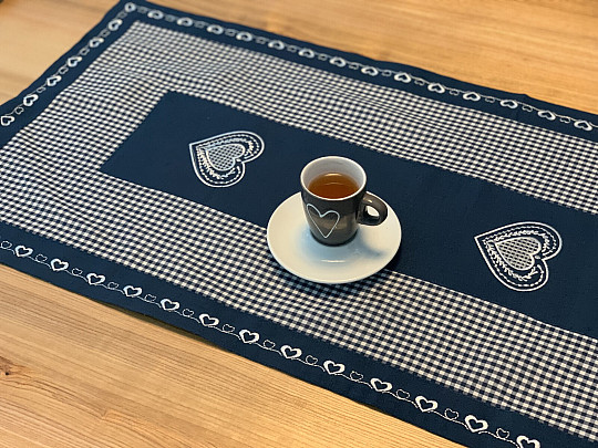 Embroidered tablecloths RUSTICALLY blue