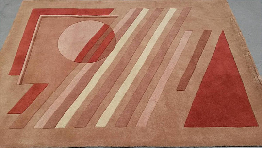 Hand-tufted carpet GEO! Last piece!