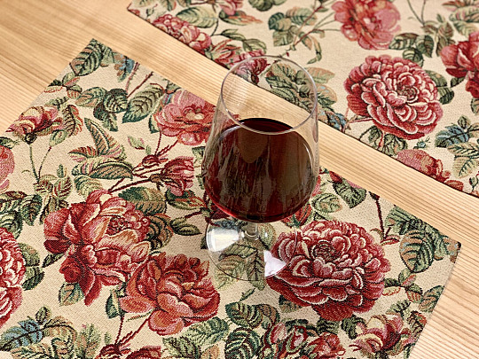 Tapestry tablecloth, Rosal scarf