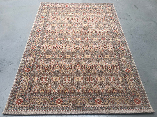 Luxury wool carpet LEGEND 468-12/GB620