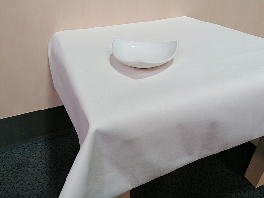 LISA tablecloth - creamy