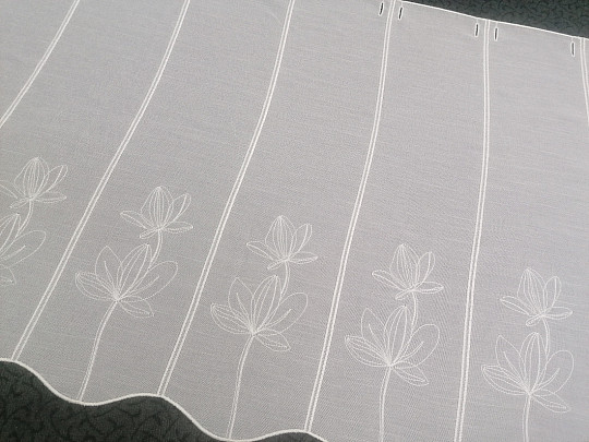 Embroidered curtain for stained glass 11752/0010