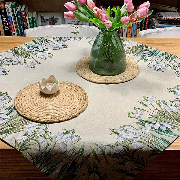 Kitchen, dining
