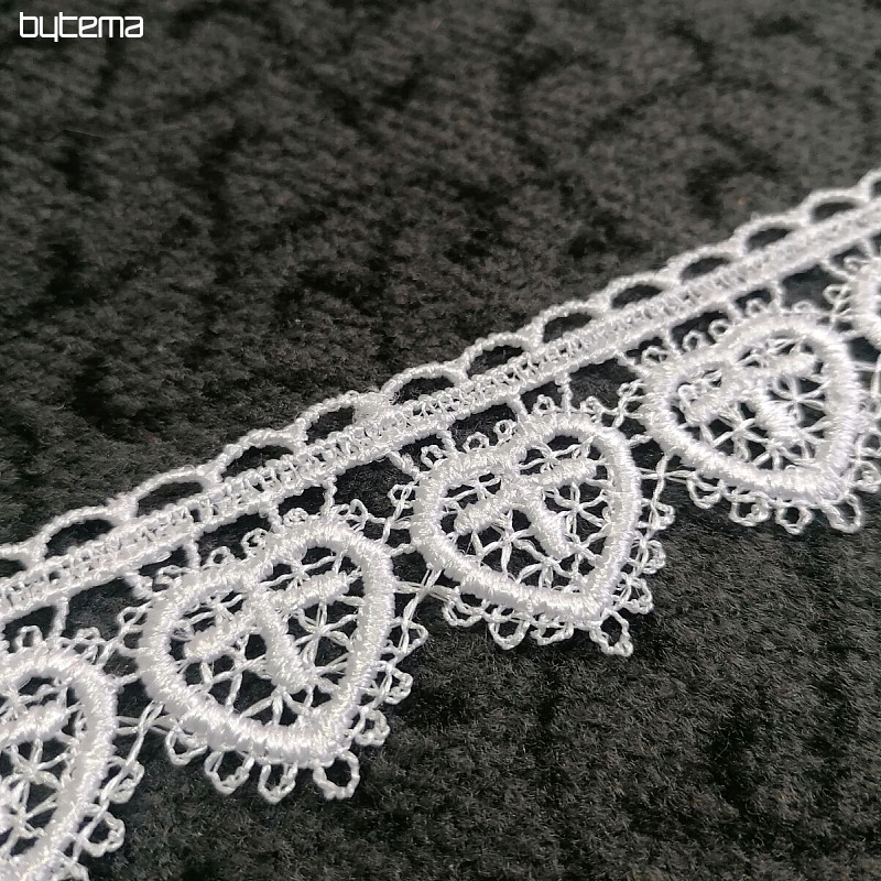 Lace 5191/01 - 3 cm white heart