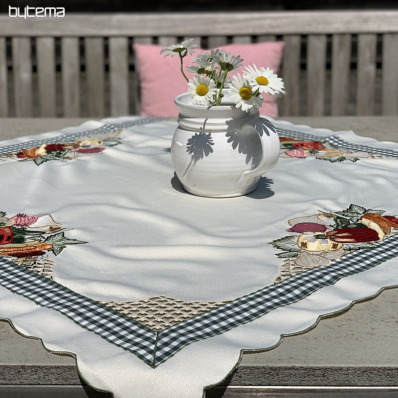 Embroidered tablecloth VEGETABLES
