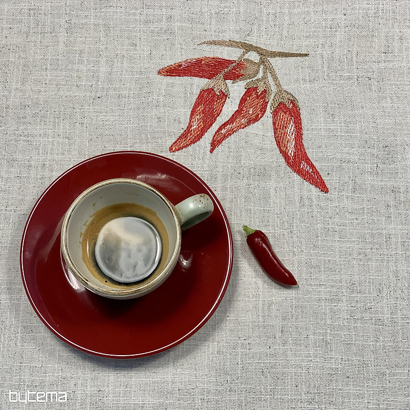 Tablecloth with linen blend PEPPERS