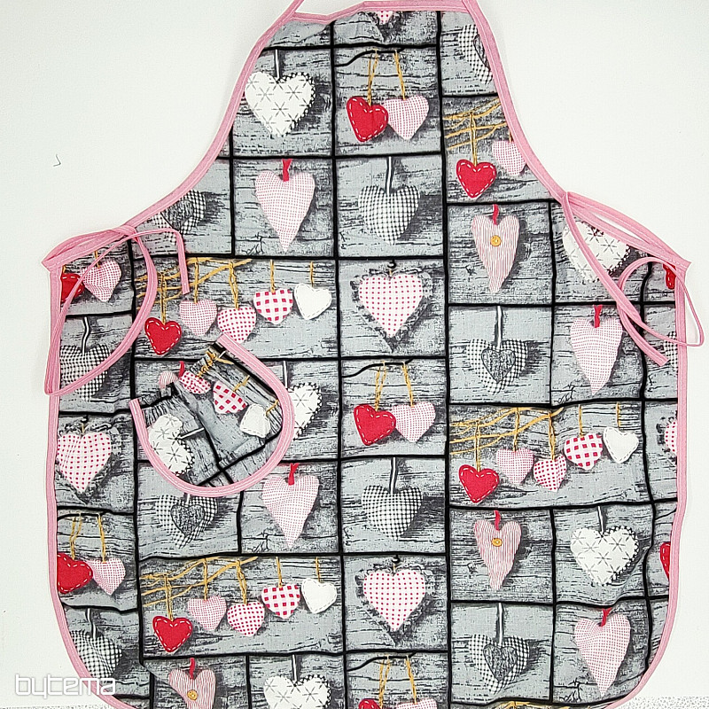 Apron with bib PATCHWORK HEART SEWN