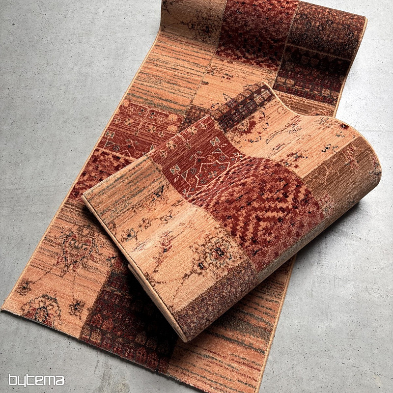 Luxurious woolen runner ROYAL PATCHWORK cream