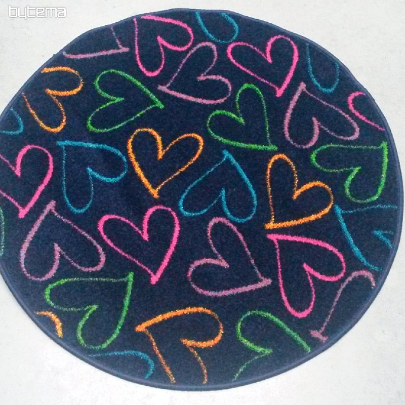 children carpet round HEARTS