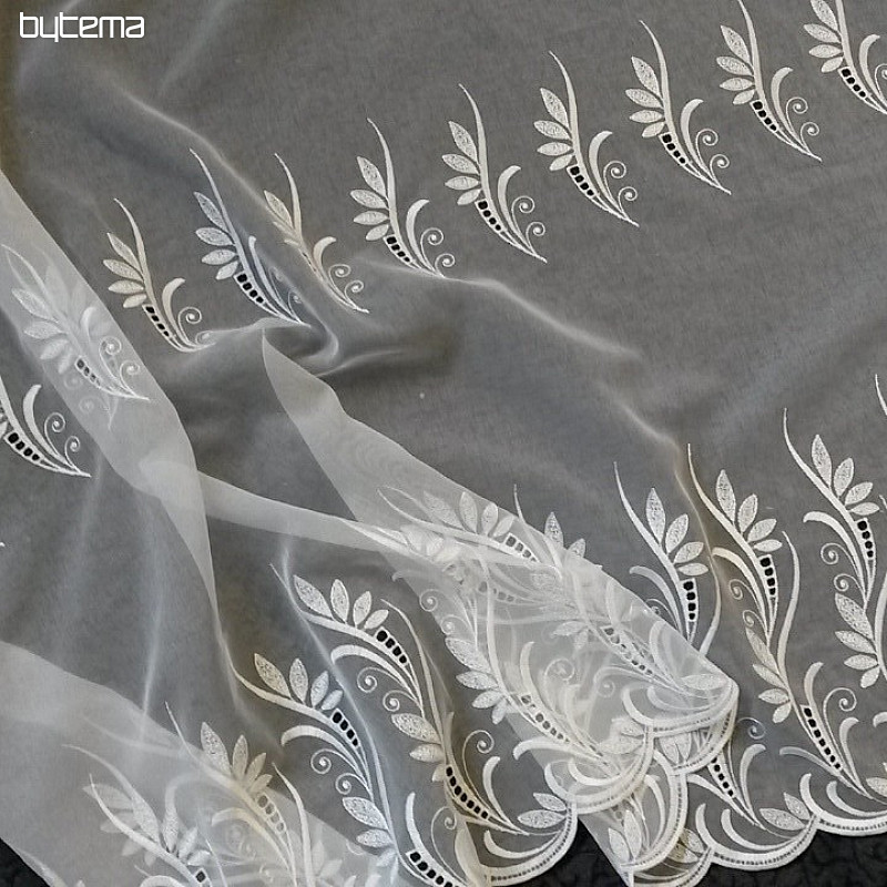 Curtain with embroidered skirt 898