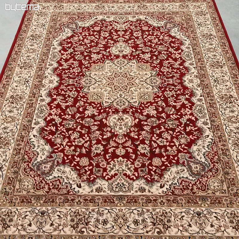 Woolen classic carpet DIAMOND 7252/301