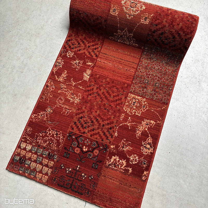 Luxurious woolen tread ROYAL PATCHWORK red
