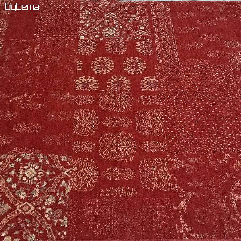 Luxurious woolen carpet DJOBIE PATCH red