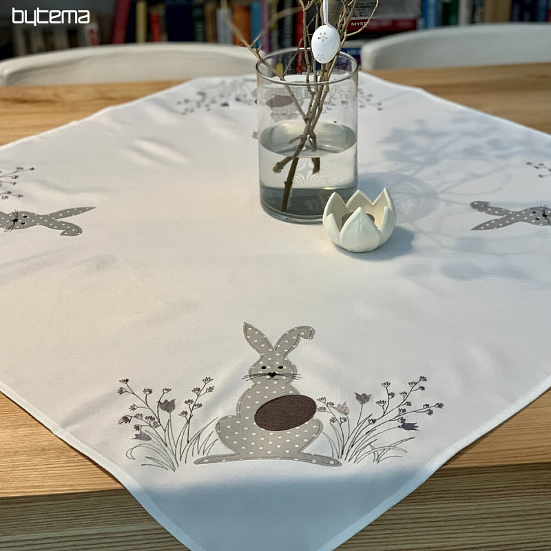 Embroidered tablecloths and scarves HARE