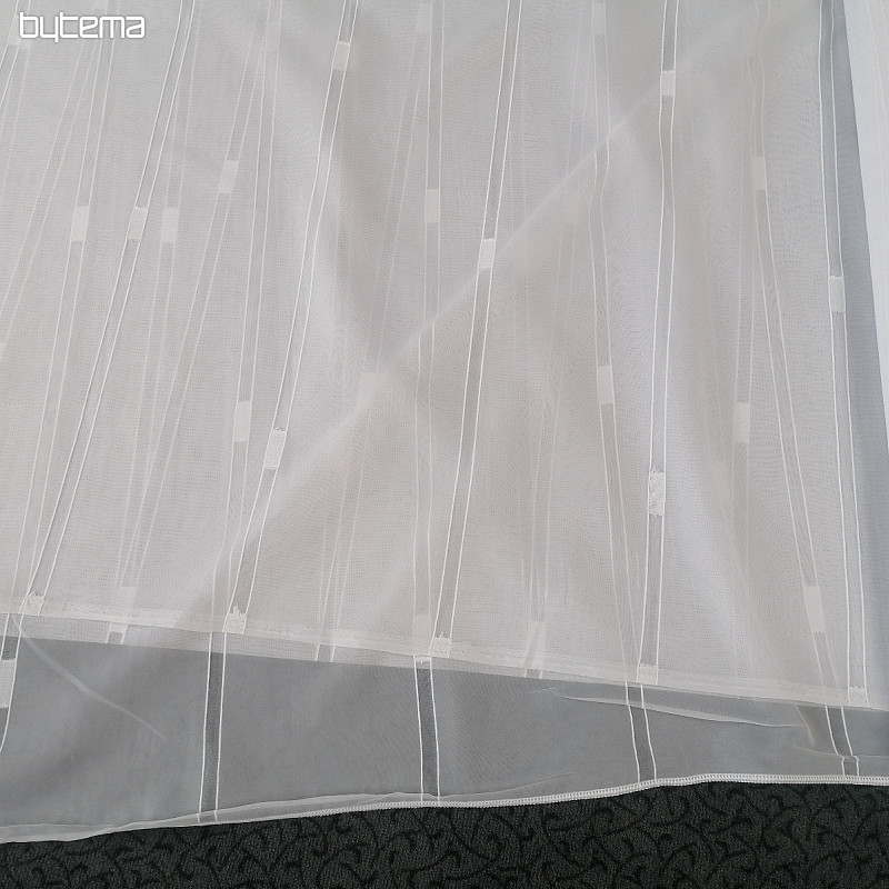 Voial curtain white 109/300