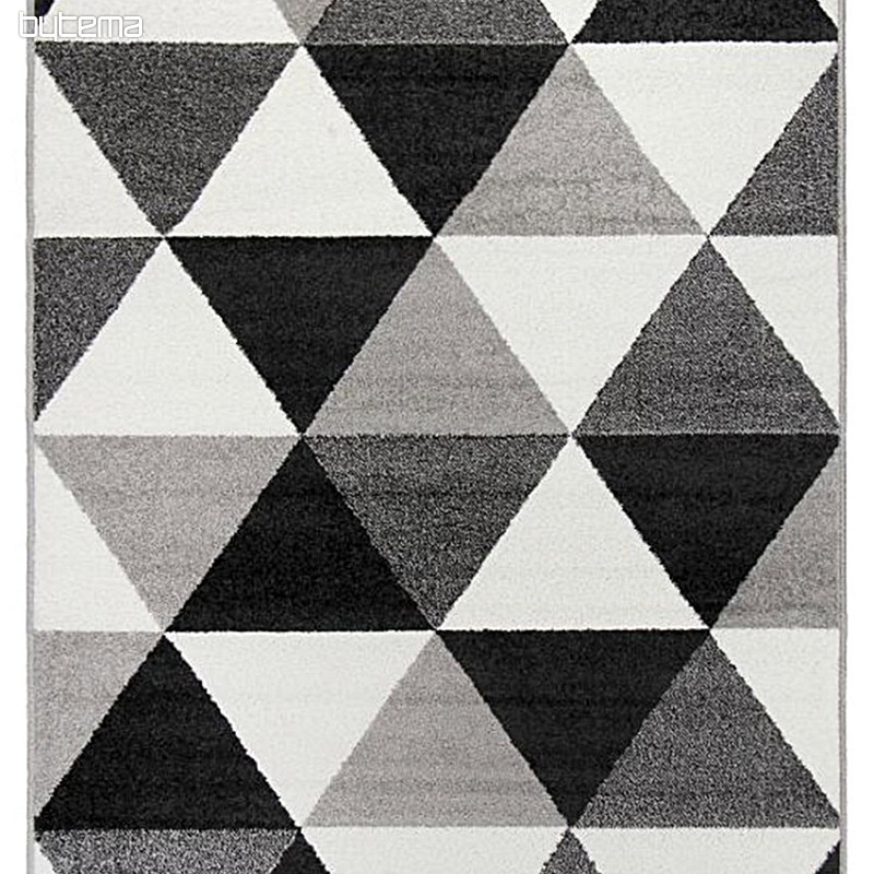 Piece carpet LOTTO triangles black / white