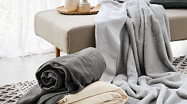 News for cold evenings. Flannel sheets, blankets and decorations
