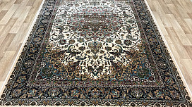 BYTEMA has prepared a new collection of luxury acrylic carpets RAZIA