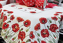 Decorate the table with a new tablecloth. Summer inspiration and tailor-made tablecloth service