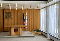 Březová township - installation of rails and curtains