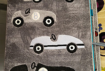 Piece rugs for children and teenagers