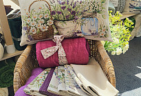 A lavender world full of fragrance and elegance