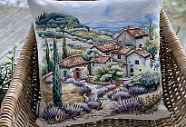 A lavender world full of fragrance and elegance