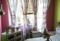 Romantic curtains made of Rose Rakel fabric