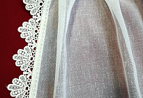 Curtains and lace - breathtaking harmony