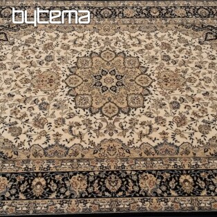 Classic woolen carpet DIAMOND 7252/100