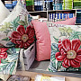 Tapestry pillowcase Bouquet - red postcard