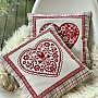 Tapestry pillowcase HEART IN A BOX 2
