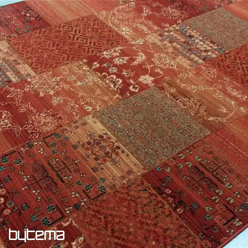 Luxurious woolen carpet ROYAL PATCHWORK red