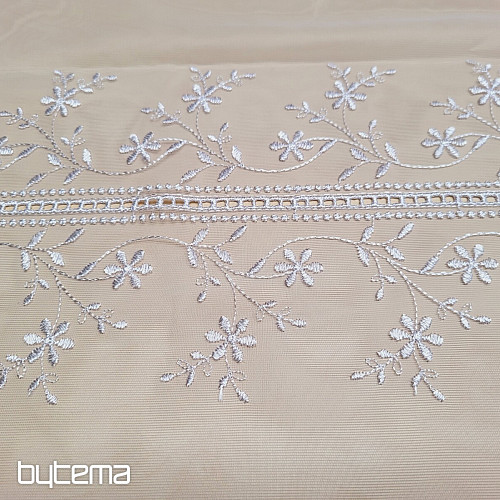 Curtains with embroidery 521/601
