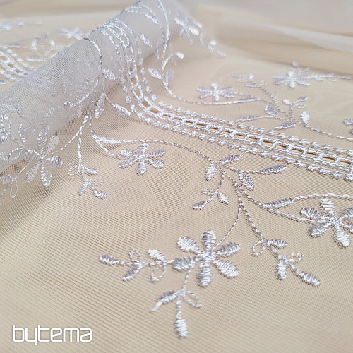 Curtains with embroidery 521/601