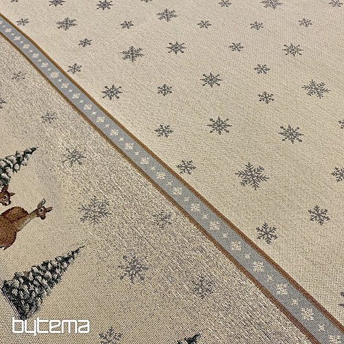 Tapestry tablecloth and scarf ANIMALS AT THE TREE