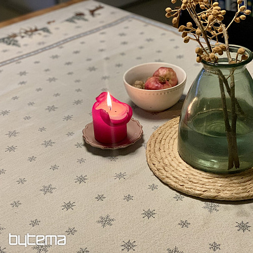 Tapestry tablecloth and scarf ANIMALS AT THE TREE