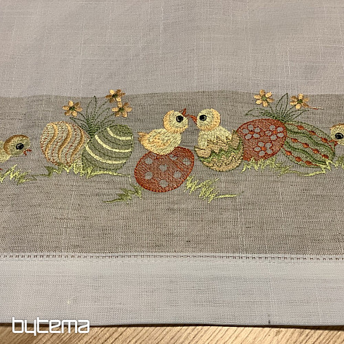 Embroidered tablecloth Chickens with eggs