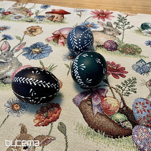 Tapestry tablecloth, Easter scarf III