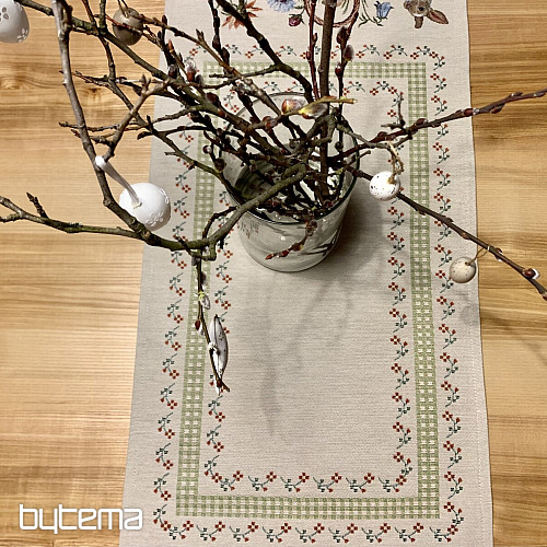 Tapestry tablecloths and scarves SNAPSHOT