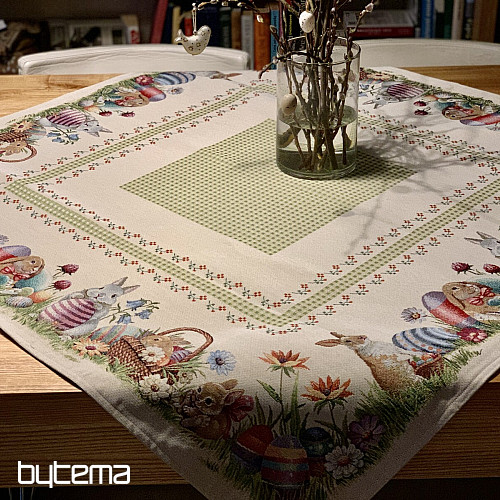 Tapestry tablecloths and scarves SNAPSHOT