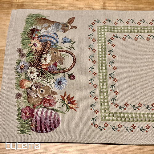 Tapestry tablecloths and scarves SNAPSHOT