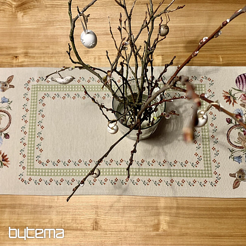 Tapestry tablecloths and scarves SNAPSHOT