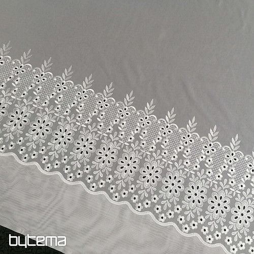Luxury embroidered curtain Melania white 17560