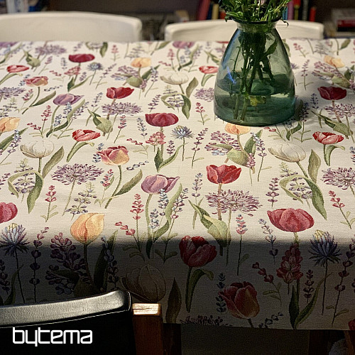 Tapestry tablecloth, scarf Spring-tulips